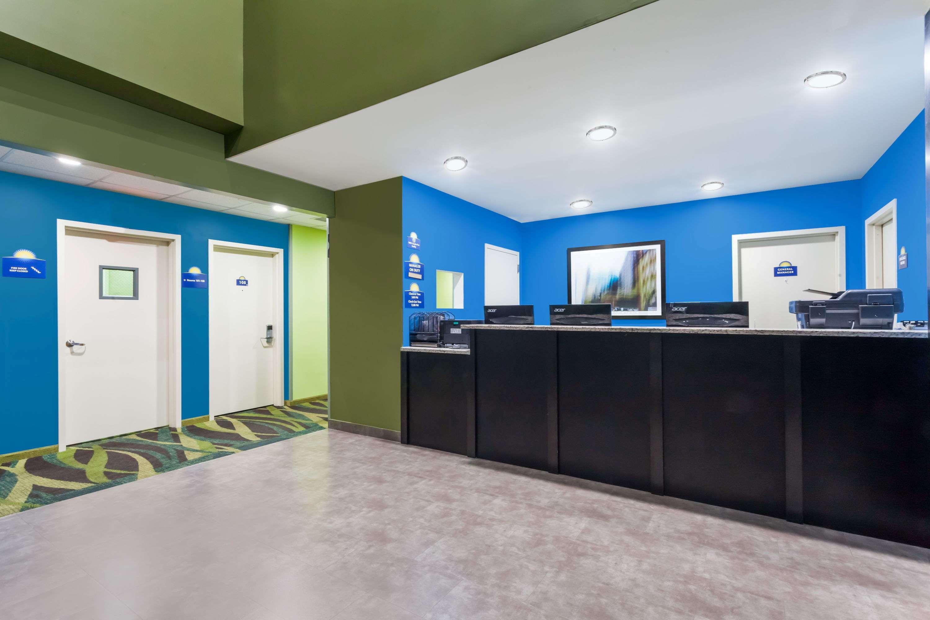 Days Inn & Suites By Wyndham Jamaica Jfk Airport Νέα Υόρκη Εξωτερικό φωτογραφία