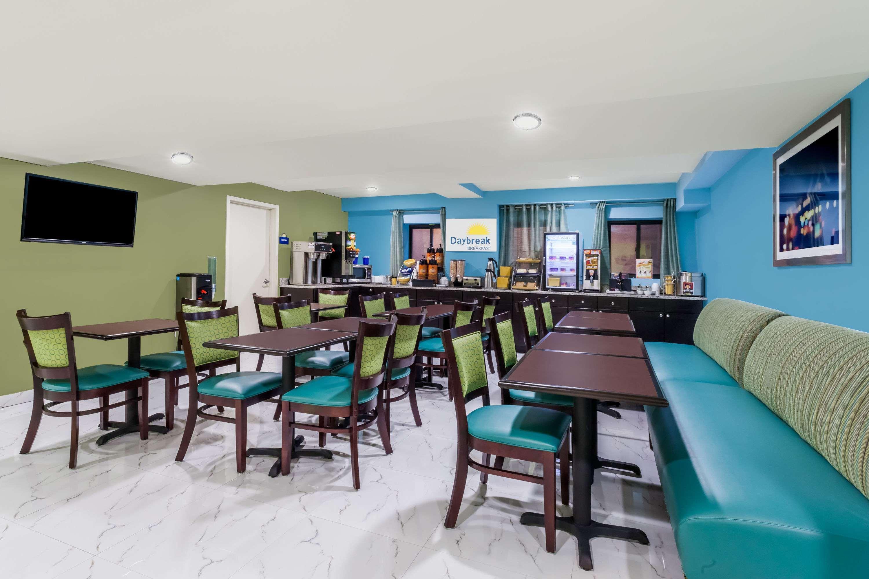 Days Inn & Suites By Wyndham Jamaica Jfk Airport Νέα Υόρκη Εξωτερικό φωτογραφία